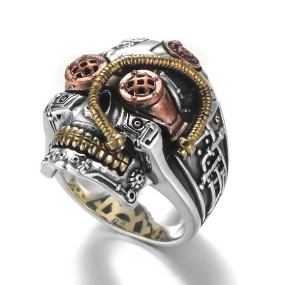 Steampunk Skull Ring - Picture 6 of 6